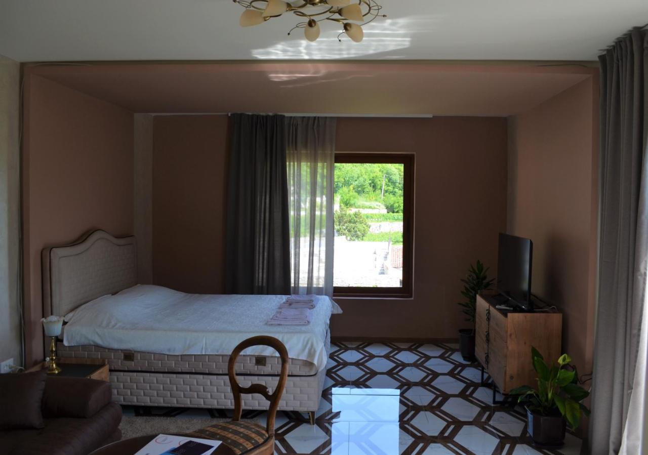 Markovic Winery And Estate Apartments Cetinje Eksteriør bilde